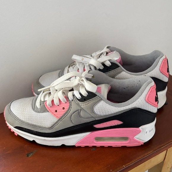 NIKE AIR MAX 90 ‘Rose Pink’  Sneakers 7.5 - Picture 5 of 14